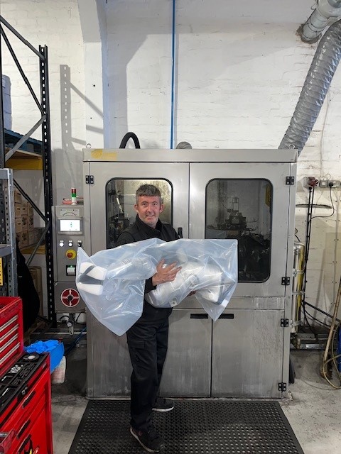 Staff at The Turbo Guy help out Homeless Project Scotland